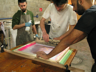 Oficinas de creatividade, Laboratorio pratico di serigrafia con Cristian Boffelli.