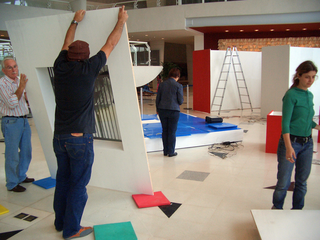 Cinco artistas Grandes Formatos, SESC Santo André, SP, Brasile. Fasi di allestimento